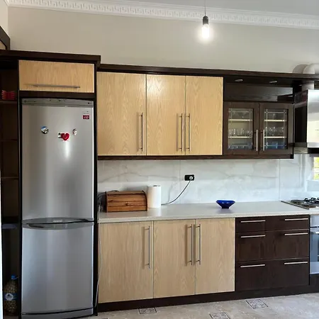 Apartman Private Detached House With Parking - Near Center *
