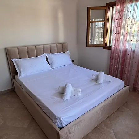 Apartman Private Detached House With Parking - Near Center *