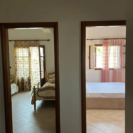 Private Detached House With Parking - Near Center Appartement *