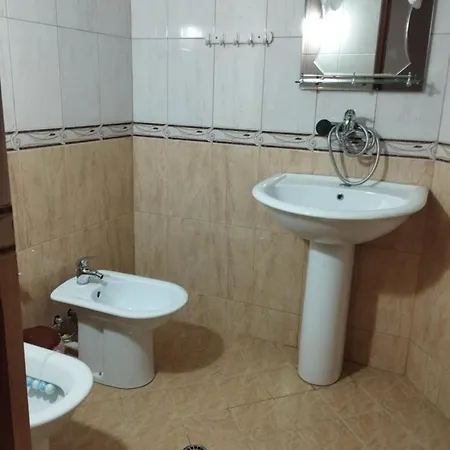 Private Detached House With Parking - Near Center Berat
