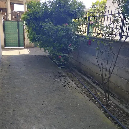 Private Detached House With Parking - Near Center * Berati