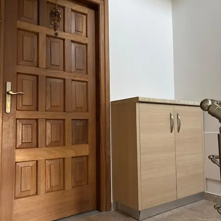 Private Detached House With Parking - Near Center * Berati